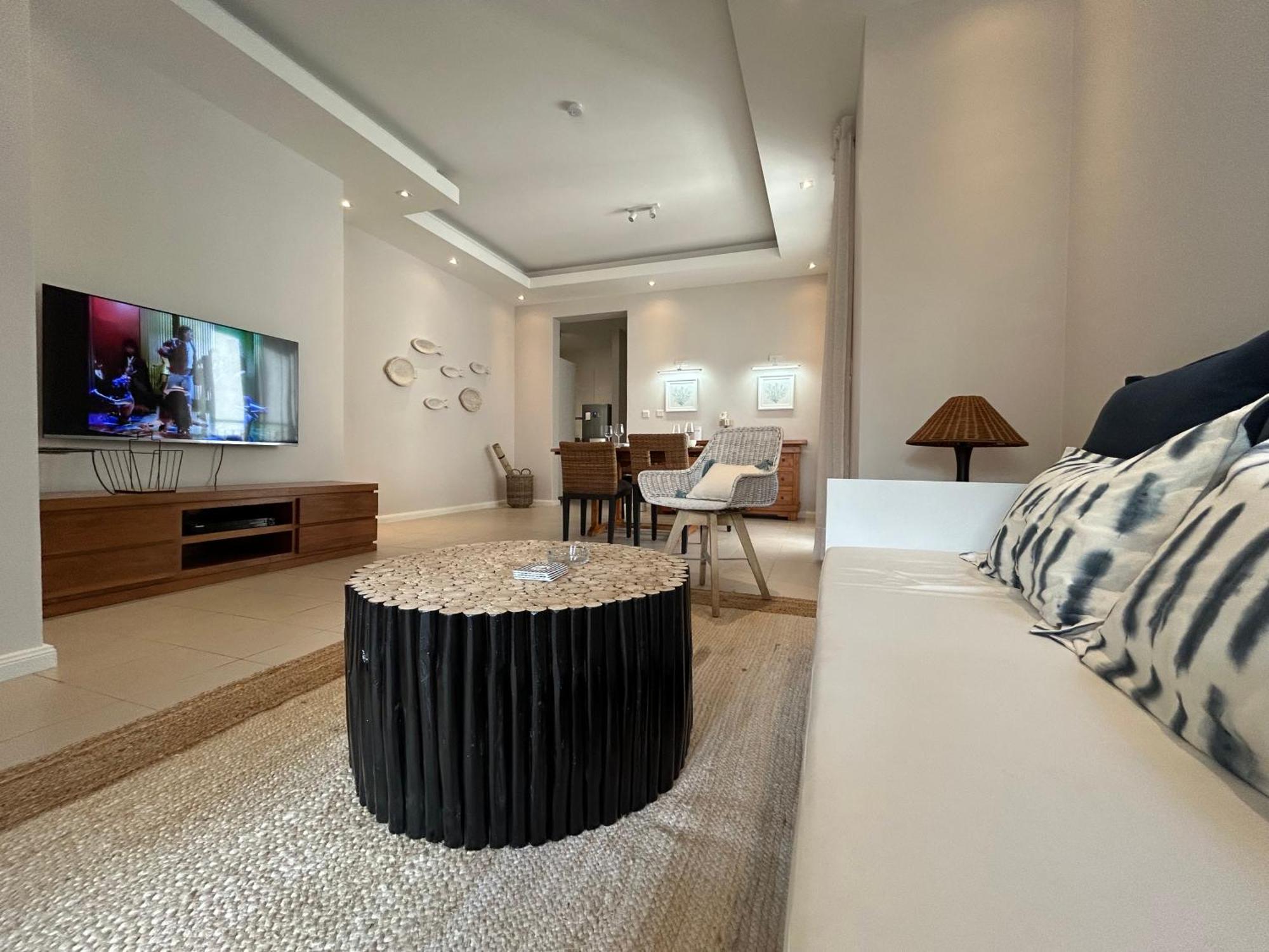 Blue Waves Beachfront Penthouse Flic en Flac Luaran gambar